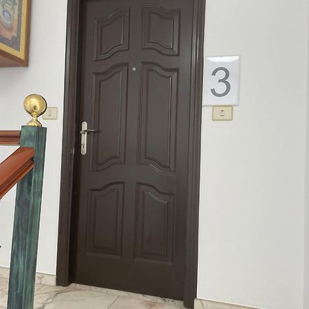 Apartamentos Demar Luis Casais O Grove Exteriér fotografie