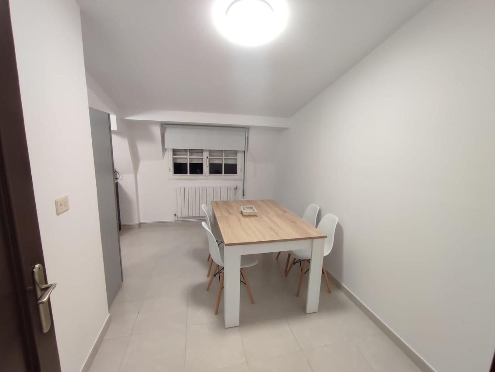 Apartamentos Demar Luis Casais O Grove Pokoj fotografie