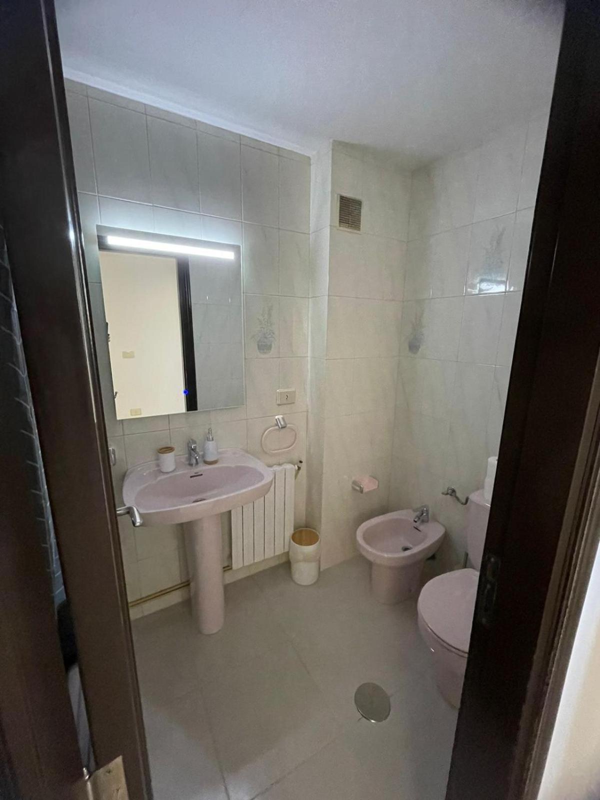 Apartamentos Demar Luis Casais O Grove Pokoj fotografie